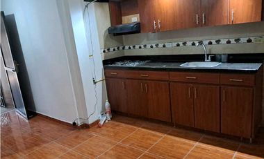 Belén Nogal aparta estudio área 50 ms   INCLUIDO SERVICIOS