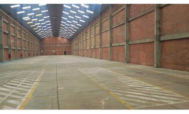 BODEGA EN ARRIENDO, PARQUE INDUSTRIAL , SIBERIA