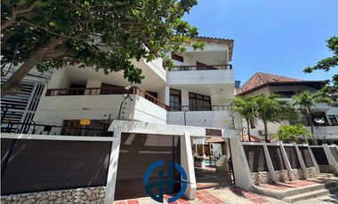 SE VENDE CASA EN CONJUNTO CERRADO A UNA CUADRA DEL MAR