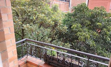 VENTA DE APARTAMENTO DUPLEX EN SABANETA PARTE PLANA