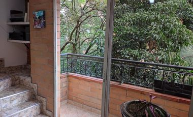 VENTA DE APARTAMENTO DUPLEX EN SABANETA PARTE PLANA