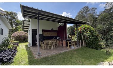 VENTA DE CASA CAMPESTRE EN CIRCASIA, QUINDO, COLOMBIA