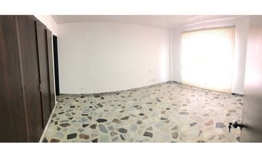 ¡SE VENDE HERMOSA CASA COMERCIAL EN MARAYA!