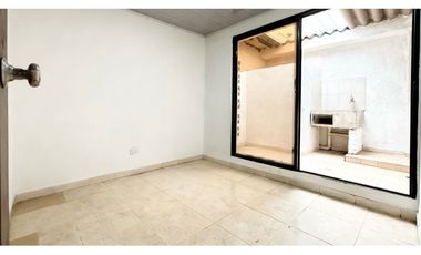 Casa multifamiliar con terraza en venta - Portal de las Palmas Palmira