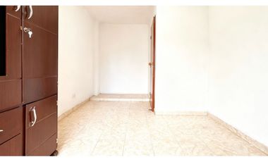 Casa multifamiliar con terraza en venta - Portal de las Palmas Palmira