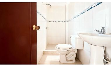 Casa multifamiliar con terraza en venta - Portal de las Palmas Palmira