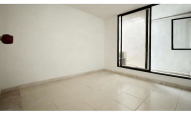 Casa multifamiliar con terraza en venta - Portal de las Palmas Palmira