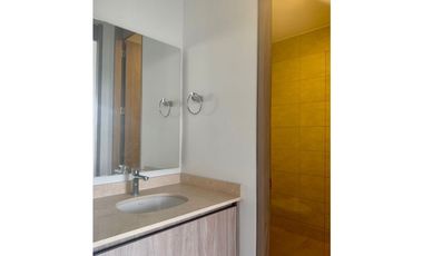 HERMOSO APARTAMENTO CON VISTA A EL MAR - SANTA MARINA