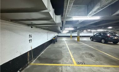 VENTA OFICINA O CONSULTORIO AREA 127m2 ESQUINERA PAQ 93