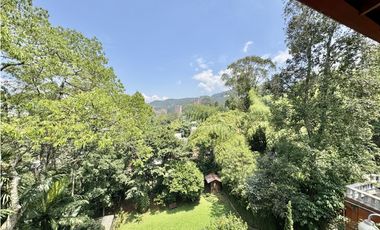 Casa en Venta Lote muy extenso - El Tesoro - El Poblado - Medellín