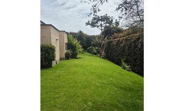 Casa Campestre para arriendo en Envigado Alto de Las Palmas