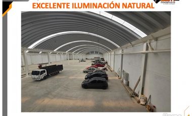 ARRIENDO 2 BODEGAS 3.800 M2 1.800 M2 Y 2.000 M2  EN SIBERIA COTA