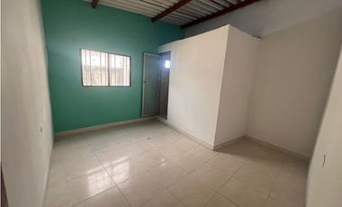 SE VENDE HERMOSA CASA  EN TRANCISCION NORTE /CALLE  1 17 04