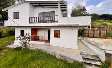 VENTA CASA CAMPESTRE SAN CRISTOBAL