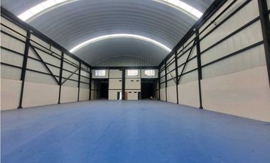 BODEGA EN VENTA EN PARQUE INDUSTRIAL SIBERIA