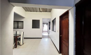 VENDO CASA EN VILLETA