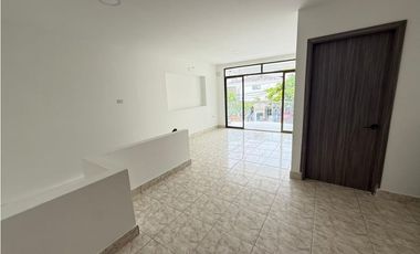 ARRIENDO CASA REMODELADA EN CRESPO CARTAGENA