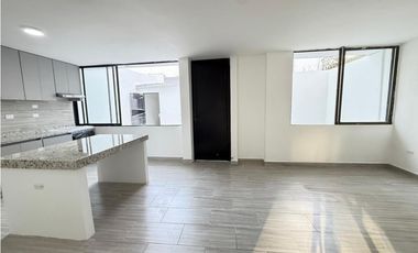 ARRIENDO CASA REMODELADA EN CRESPO CARTAGENA