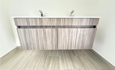 ARRIENDO CASA REMODELADA EN CRESPO CARTAGENA