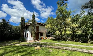 Casa en Arriendo Amoblada en El Retiro
