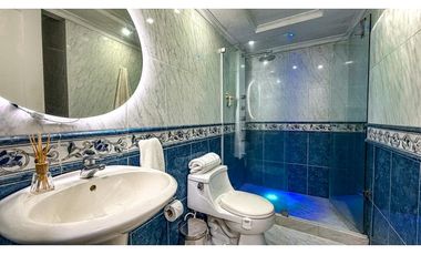 Casa de 3 niveles para la renta amoblada en el Poblado