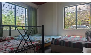 VENDO CASA EN VILLETA