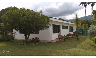 VENDO CASA EN VILLETA