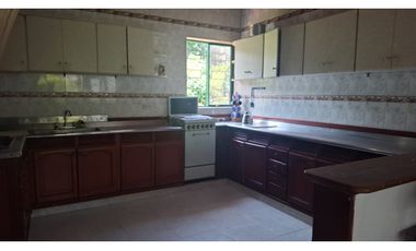 VENDO CASA EN VILLETA