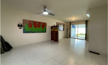 Se Alquila y Vende Casa en Costa Verde