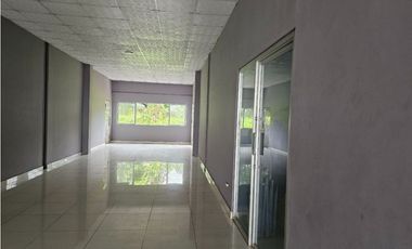 Se alquilan locales comerciales en Arraiján, Vista Alegre
