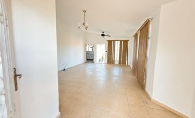 VENTA CASA EN ESQUINA EN BRISAS DEL GOLF (11)