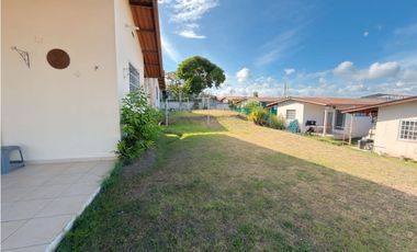 VENTA CASA EN ESQUINA EN BRISAS DEL GOLF (11)