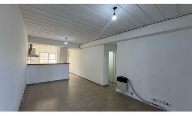 Alquiler depto 2amb Barrio cerrado Hogar obrero - Paso del Rey