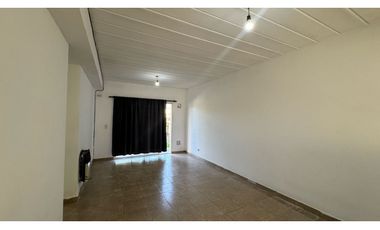 Alquiler depto 2amb Barrio cerrado Hogar obrero - Paso del Rey