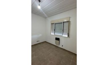 Alquiler depto 2amb Barrio cerrado Hogar obrero - Paso del Rey