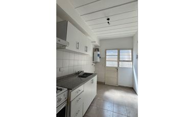 Alquiler depto 2amb Barrio cerrado Hogar obrero - Paso del Rey