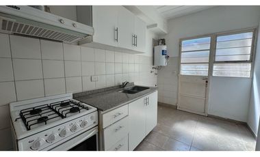 Alquiler depto 2amb Barrio cerrado Hogar obrero - Paso del Rey