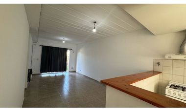 Alquiler depto 2amb Barrio cerrado Hogar obrero - Paso del Rey