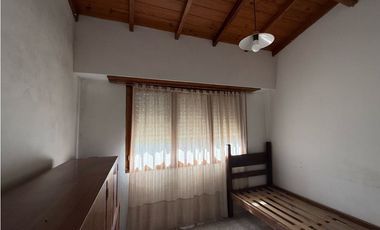 Alquiler ESTUDIANTES 3 ambientes con cochera tipo duplex