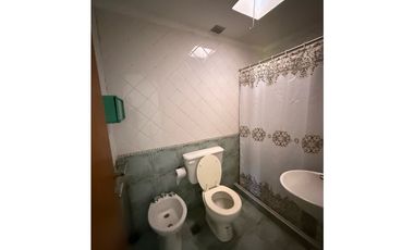 Alquiler ESTUDIANTES 3 ambientes con cochera tipo duplex