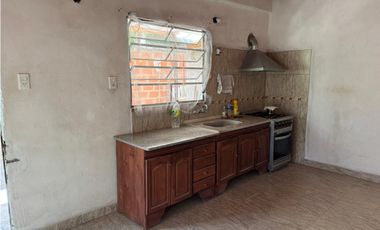 Casa americana en Alquiler. Villa Udaondo.