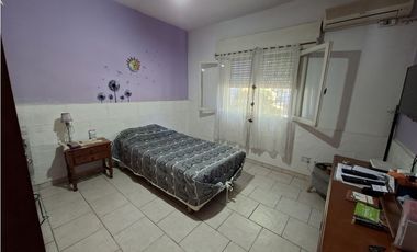 CASA  EN CALLE EDISON