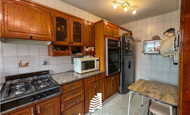 VENTA CASA 4 AMB C/ COCHERA. OLIDEN 3900, VILLA LUGANO, CABA