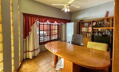 VENTA CASA 4 AMB C/ COCHERA. OLIDEN 3900, VILLA LUGANO, CABA
