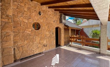 VENTA CASA 4 AMB C/ COCHERA. OLIDEN 3900, VILLA LUGANO, CABA