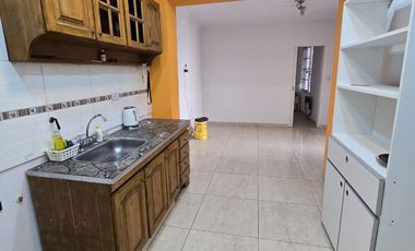 ALQUILER DE CASA 4 AMBIENTES CON PILETA DE NATACION - MONTE GRANDE