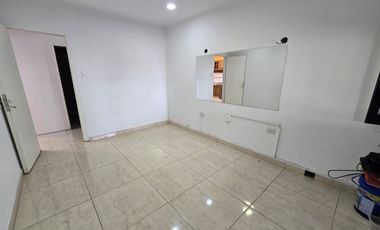 ALQUILER DE CASA 4 AMBIENTES CON PILETA DE NATACION - MONTE GRANDE