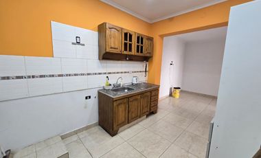 ALQUILER DE CASA 4 AMBIENTES CON PILETA DE NATACION - MONTE GRANDE