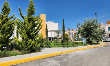 Casa en Renta en Toluca La Florida, a 15 min del Parque Industrial Toluca 2000