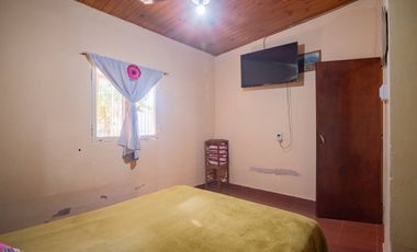 Casa 3 dormitorios, patio c/ pileta en Santo Tomé